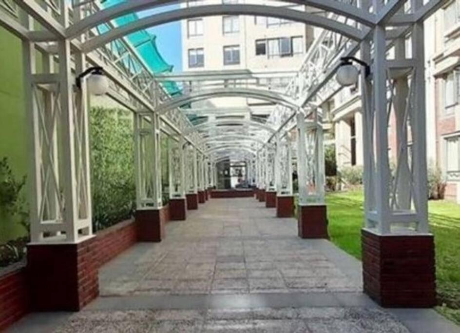 Apartamento En El Corazon De Lastarria. Con Estacionamiento Santiago